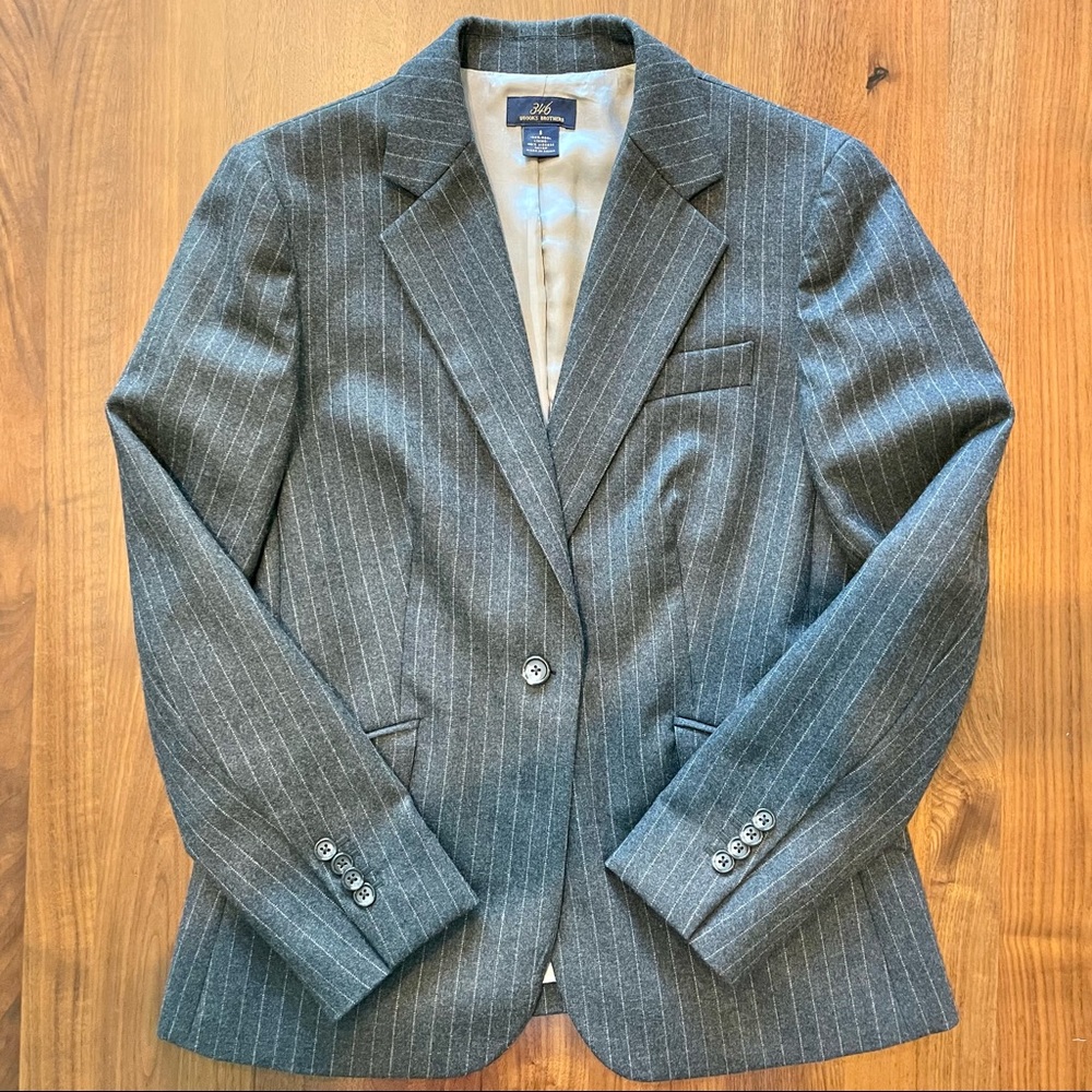 Brooks Brothers 100% wool gray pinstripe blazer - EUC
